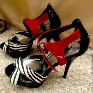 Red and black dollhouse fashion heels